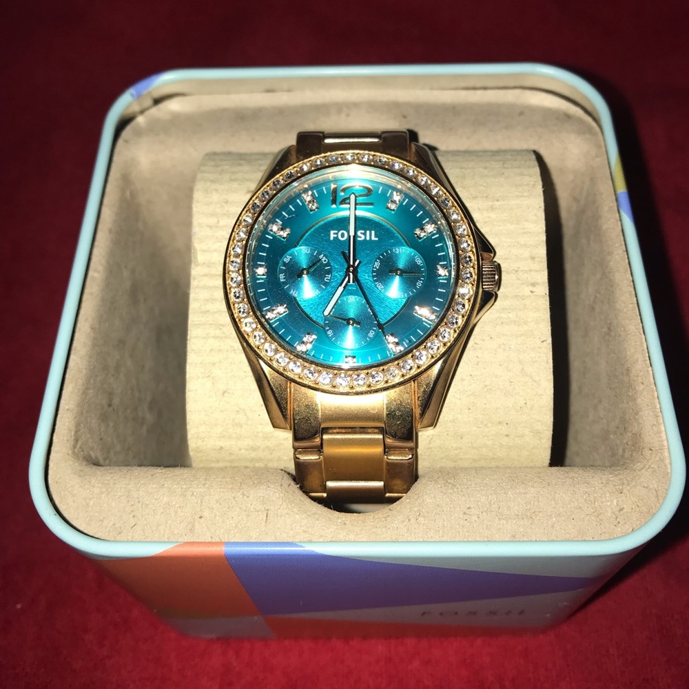 Rose Gold Fossil Watch